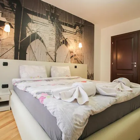 Apartment Trendy & Deluxe By Flat Mаnager
