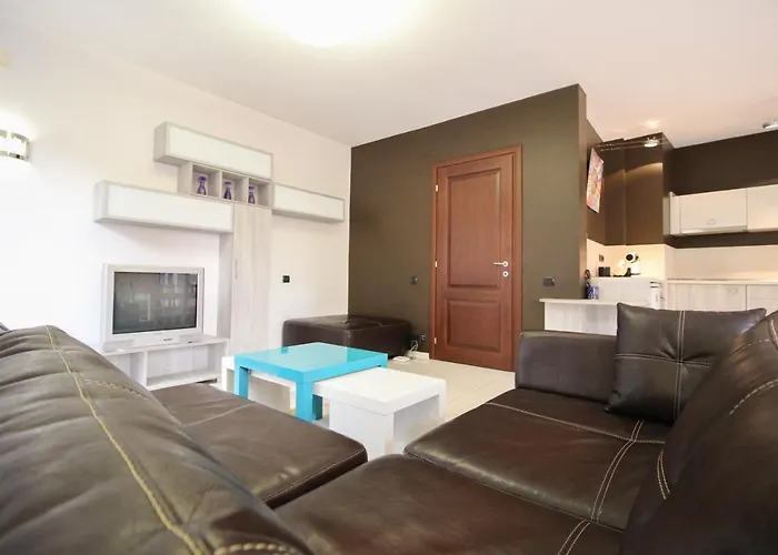 Trendy & Deluxe By Flat Mаnager *